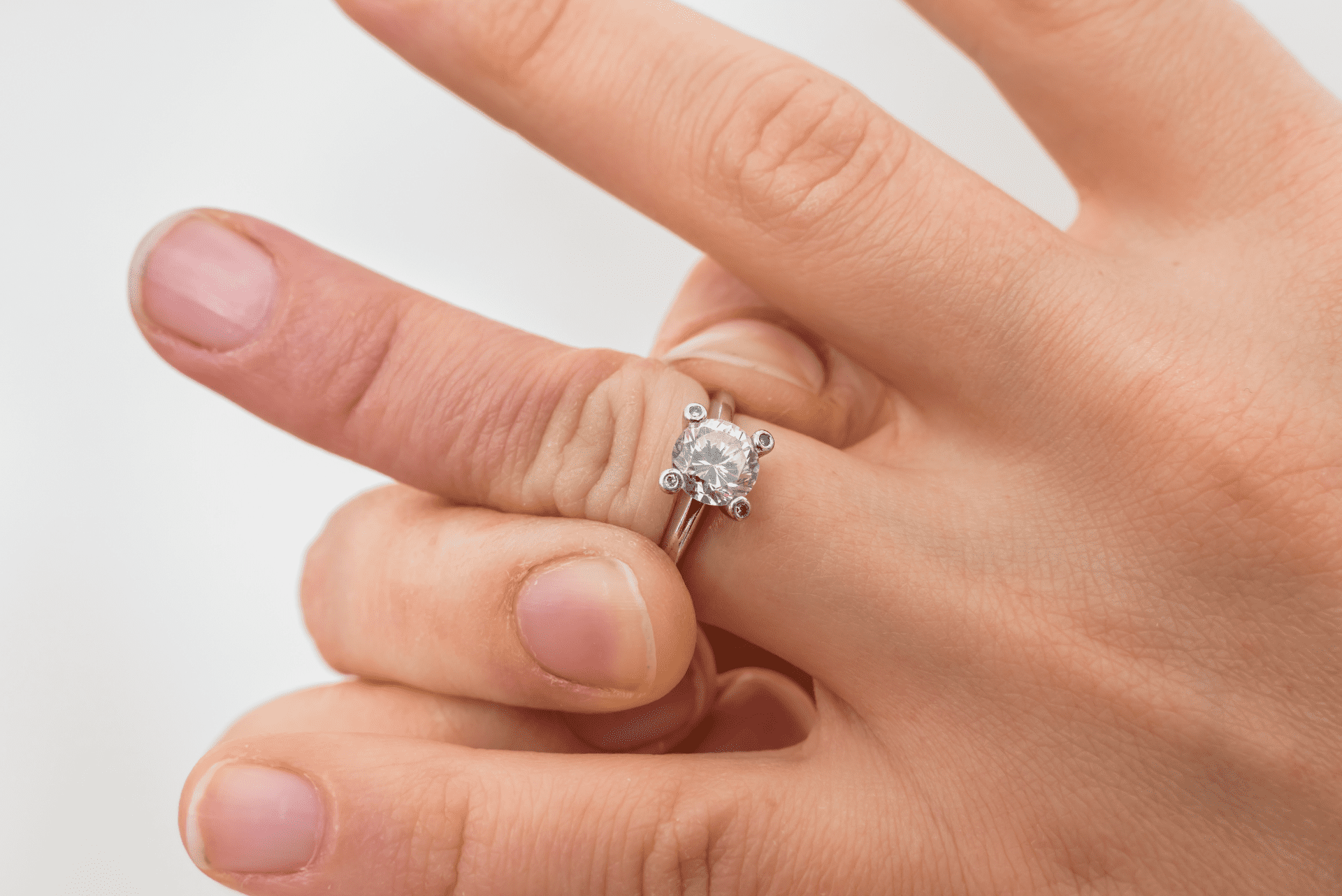 ring stuck on finger
