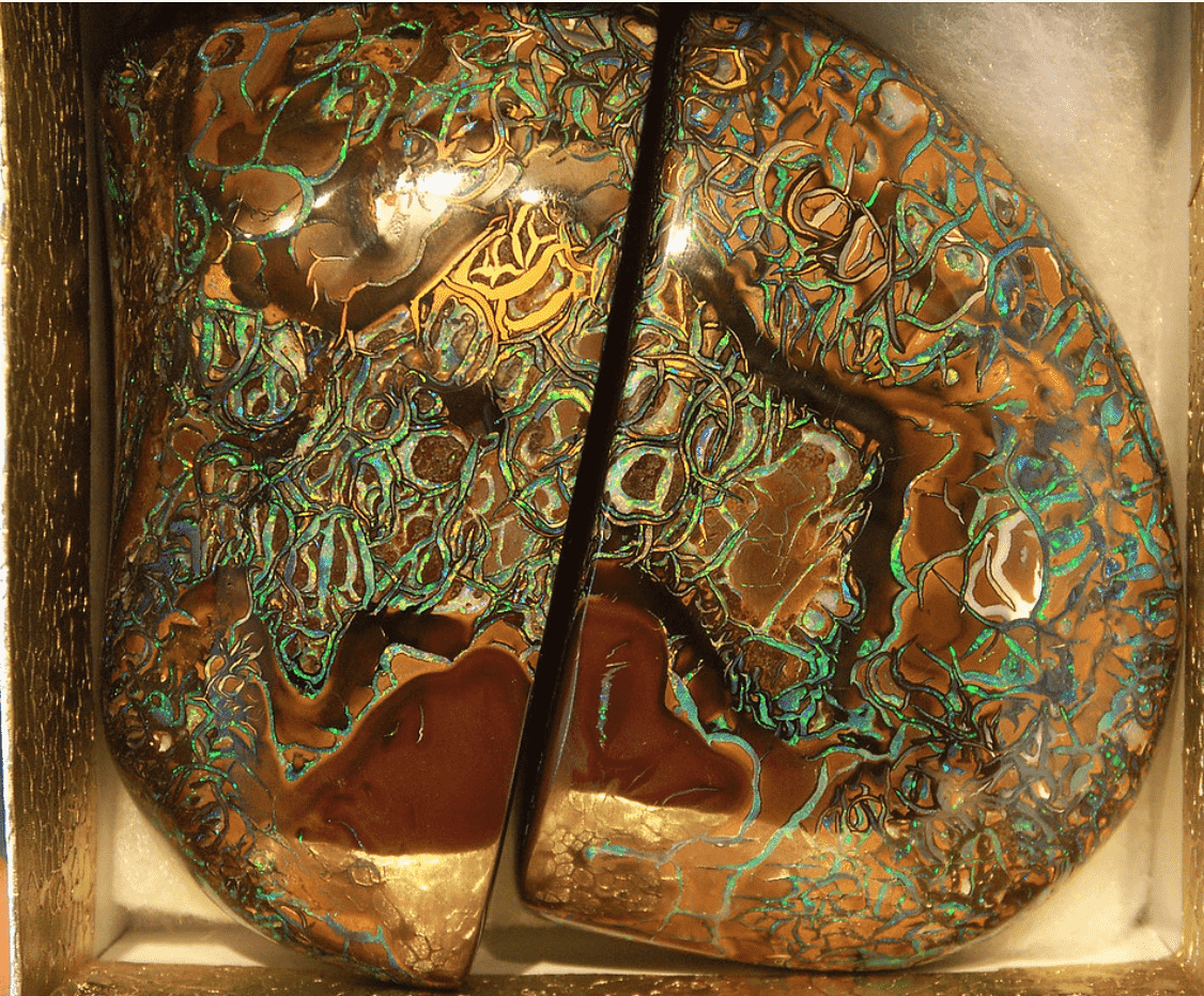 opalized rock