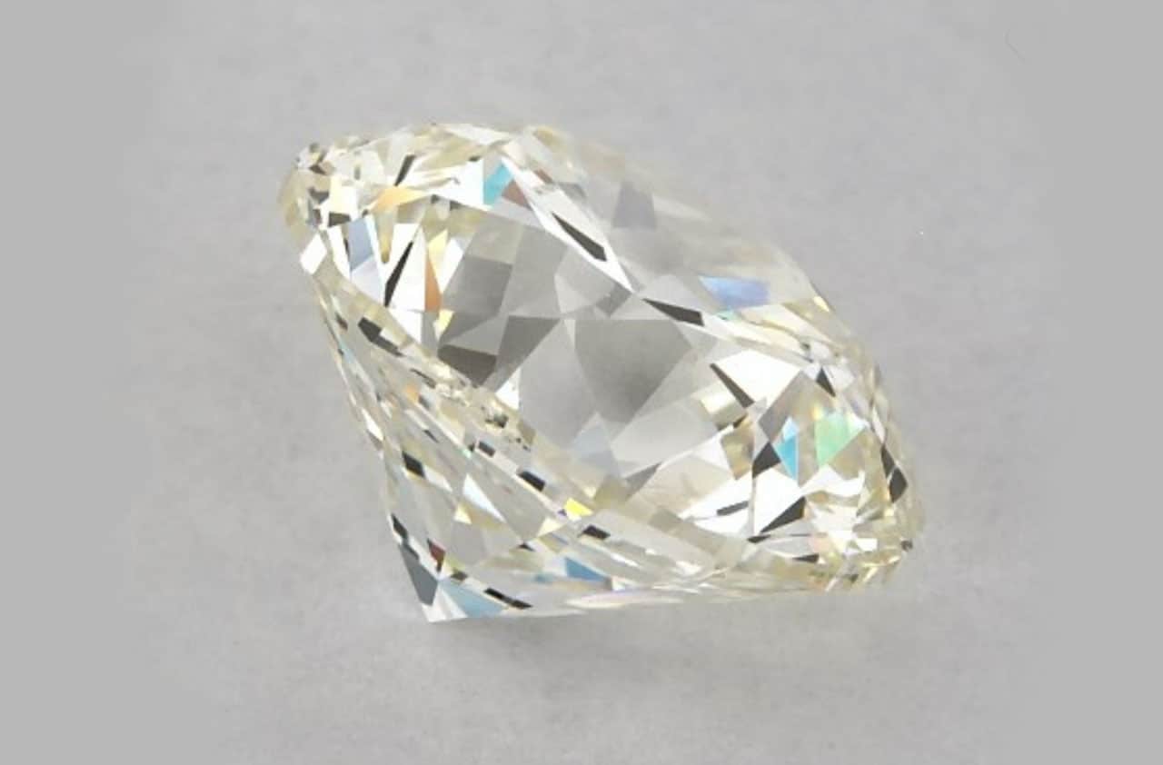 K Color Diamond